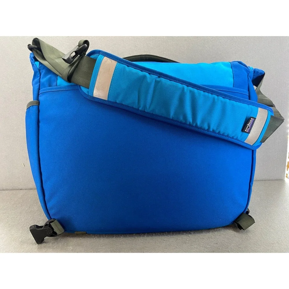 Patagonia Half Mass Messenger Bag Blue National Ski Patrol Commuter Shoulder Bag